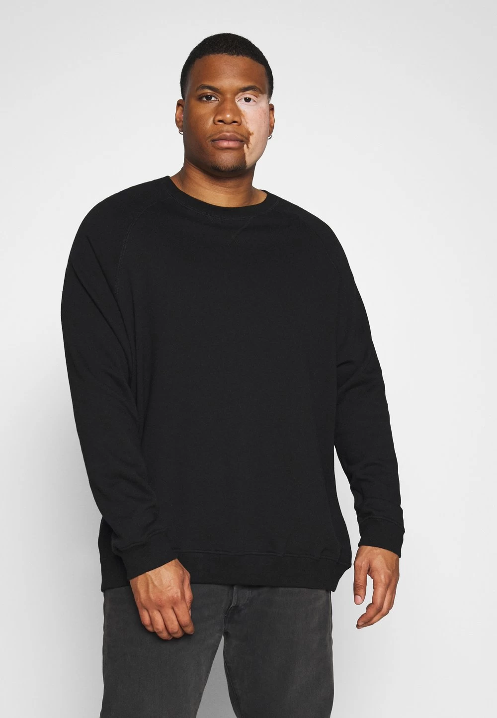 En Remise Pier One Sweatshirt Pulls Et Gilets Col Rond Homme 1 En Remise Pier One Sweatshirt Pulls Et Gilets Col Rond Homme