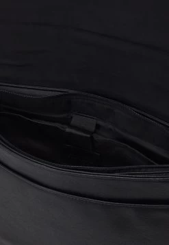 Pier One Sac Bandoulière Garantie De Qualité 100% Sacs Compartiment Pour Pc Portable Homme -Pier One c7982f57fea2440993e365602acc7e63