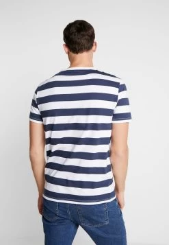 Pier One T-shirt Imprimé Qualité Absolue T-shirts & Polos Col Rond Homme -Pier One cb25ac1c9c4243fa9c800a87c0062cfb