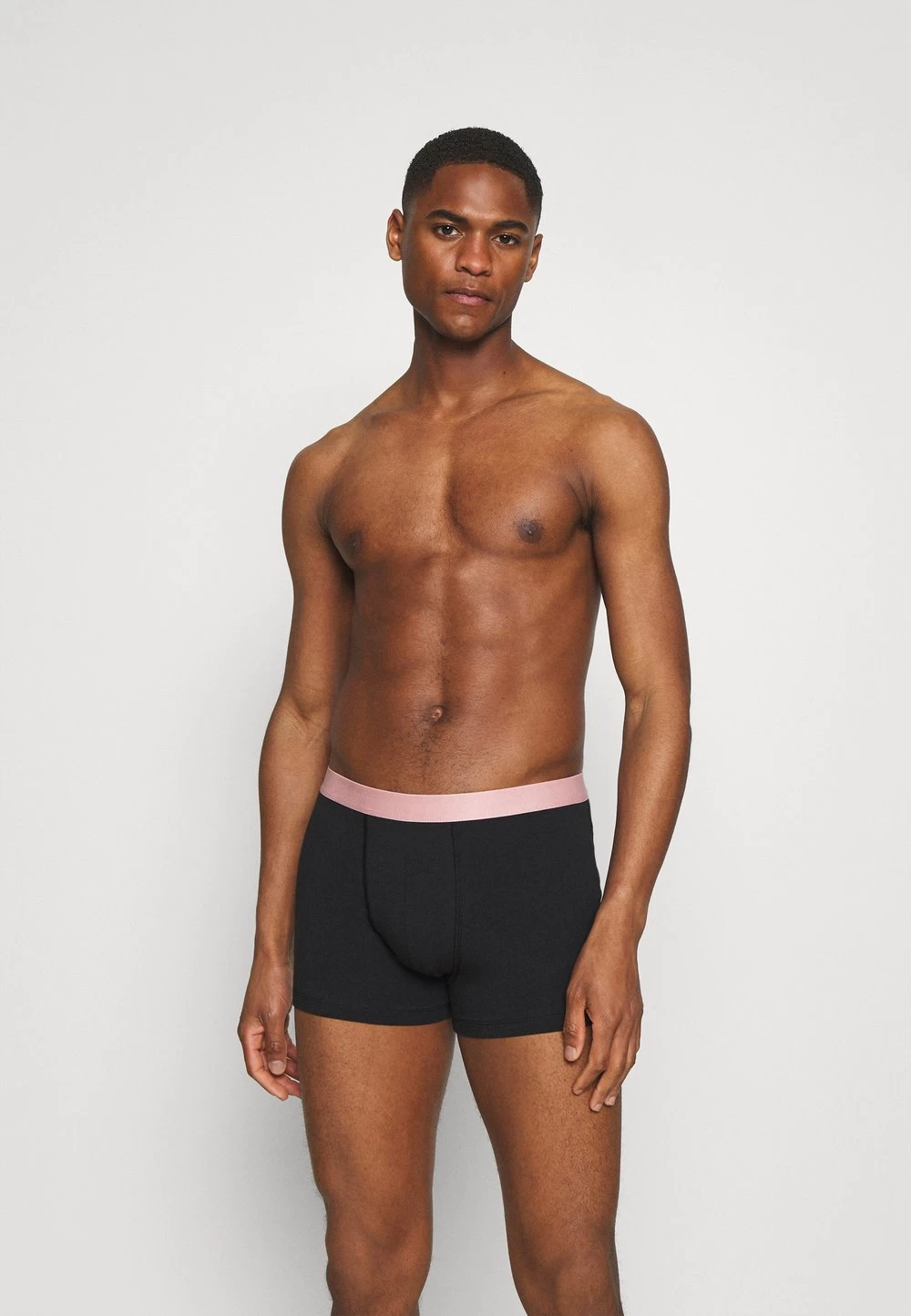 Pier One 5 PACK – Shorty Prix Sacrifiés Sous-vêtements Normale Homme 1 Pier One 5 PACK – Shorty Prix Sacrifiés Sous-vêtements Normale Homme