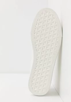 Pier One Baskets Basses Qualité Absolue Sneakers Rond Homme 13 Pier One Baskets Basses Qualité Absolue Sneakers Rond Homme -Pier One ce235721c9794259a5adb8d2b7ce586b