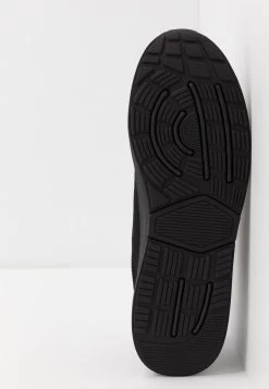 Pier One Prix De Lancement UNISEX – Baskets Basses Sneakers Rond -Pier One d1f1e40e564a4b54b50b558d37bbe2de