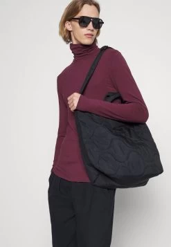 Pier One 2 PACK – T-shirt à Manches Longues Prix Préférentiel T-shirts & Polos Col Roulé Homme -Pier One d2615e04deb9419db6c41a5fcc3d6b1a