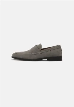 Pier One Prix Ourlé Mocassins Chaussures De Ville Rond Homme 15 Pier One Prix Ourlé Mocassins Chaussures De Ville Rond Homme -Pier One d37ed97c395a4356bd19abfd8d751509 1