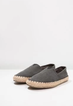 Pier One UNISEX – Espadrilles Prix Refroidis Chaussures Basses Rond Homme -Pier One d3f6d93cf6a84c038fa1e85511b70aa4