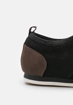 Pier One Chaussures à Lacets Prix Gelé Derbies Et Richelieus Rond Homme -Pier One d4470bee02e045798555d502a232073e