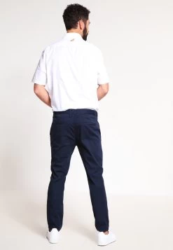 Marchandise De Première Qualité Pier One Chino Pantalons Normale Homme -Pier One d781d37eda76425a93e9a0a3b37f56fe