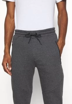Pier One Bas Prix Pantalon De Survêtement Pantalons Normale Homme 12 Pier One Bas Prix Pantalon De Survêtement Pantalons Normale Homme -Pier One d81092e27a2f4f3086487c5a7d2f3470