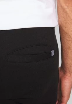 Bonne Qualité Pier One Short Shorts Normale Homme -Pier One d9c38504bf974f2383216567a4f1e88e