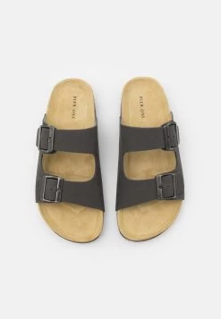 Pier One UNISEX – Chaussons Première Qualité Ouvert Homme 13 Pier One UNISEX – Chaussons Première Qualité Ouvert Homme -Pier One da3cc12a87314748a9ff33d46dc09280