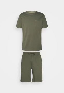 Pier One Petit Prix SET – Pyjama Pyjamas Normale Homme 24 Pier One Petit Prix SET – Pyjama Pyjamas Normale Homme -Pier One dd28d4e04b104f76871ecfdce356d710 2