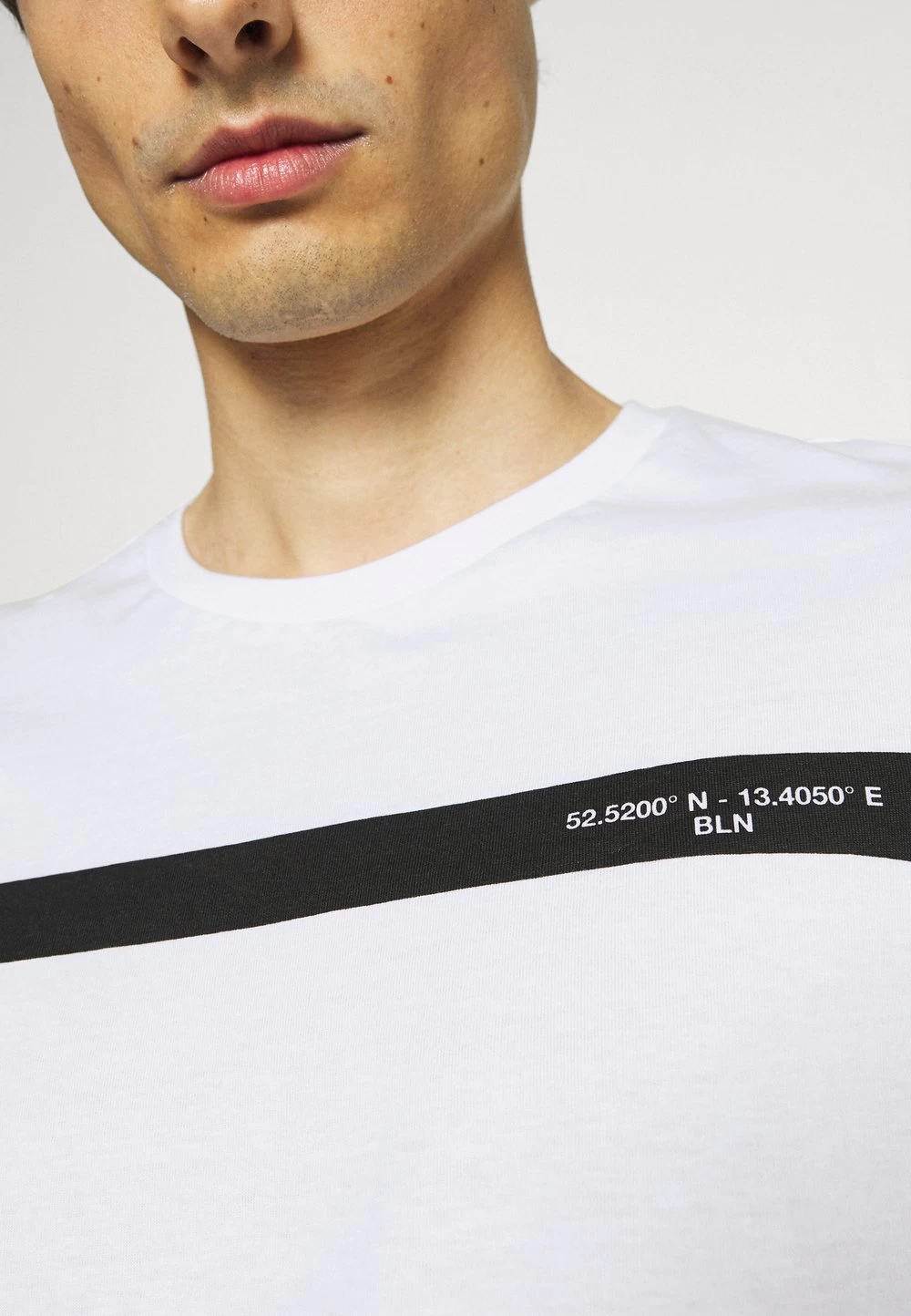 Pier One Prix Incroyables T-shirt Imprimé T-shirts Col Rond Homme 7 Pier One Prix Incroyables T-shirt Imprimé T-shirts Col Rond Homme – Image 7