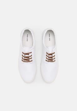 Prix Malin Pier One UNISEX – Baskets Basses Sneakers Rond -Pier One e126a143c2494967b1867486d3314a1b