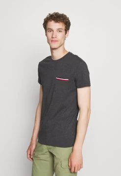Pier One T-shirt Basique Soldes En Ligne T-shirts Col Rond Homme