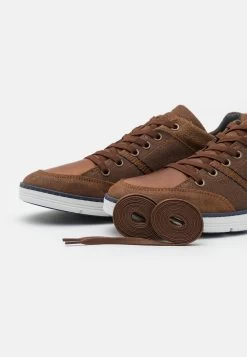 Pier One Discount En Ligne Baskets Basses Sneakers Rond Homme -Pier One e248a564971e4a56935ce8bb72b00d84