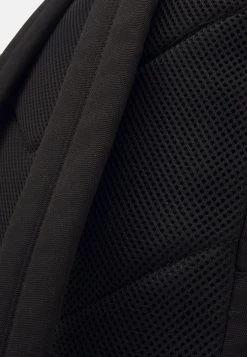 Qualité Excellente Pier One UNISEX – Sac à Dos Sacs Compartiment Pour Pc Portable 7 Qualité Excellente Pier One UNISEX – Sac à Dos Sacs Compartiment Pour Pc Portable -Pier One e33aa2061d07449e9052ff534183812c