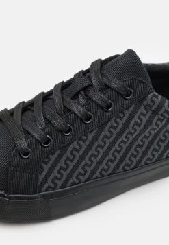 Pier One Meilleur Prix Garanti Baskets Basses Sneakers Rond Homme 11 Pier One Meilleur Prix Garanti Baskets Basses Sneakers Rond Homme -Pier One e9a32dcd7e4f4fa285f23ea7f7d16f61