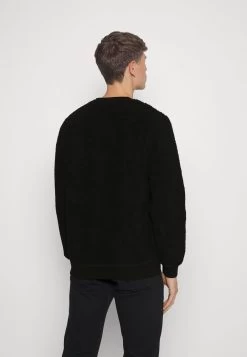 Prix De Rêve Pier One Sweat Polaire Sweats & Hoodies Col Rond Homme 8 Prix De Rêve Pier One Sweat Polaire Sweats & Hoodies Col Rond Homme -Pier One ef410f4084fb4f02a92b5fba1f8de101