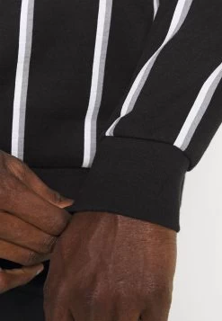 Qualité Garantie 100% Pier One Sweatshirt Sweats & Hoodies Col Rond Homme -Pier One f00388491d974073b8418b89b2039d13