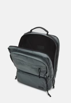 Pier One UNISEX – Sac à Dos Qualité Fiable Sacs Compartiment Pour Pc Portable -Pier One f079cd14bd5644d998c4291bf47737ca
