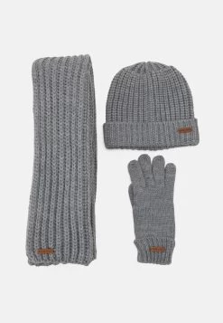 Pier One 50% Off De Vente SET – Écharpe Casquettes, Bonnets Et Chapeaux Chiné Homme -Pier One f0e62ff8730c4d23bd49ddef6fabb1d3 1