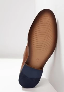 Pier One Prix Discount LEATHER – Derbies & Richelieus Chaussures De Ville Rond Homme -Pier One f47ca42db8df499e9aede9cf8214a77b