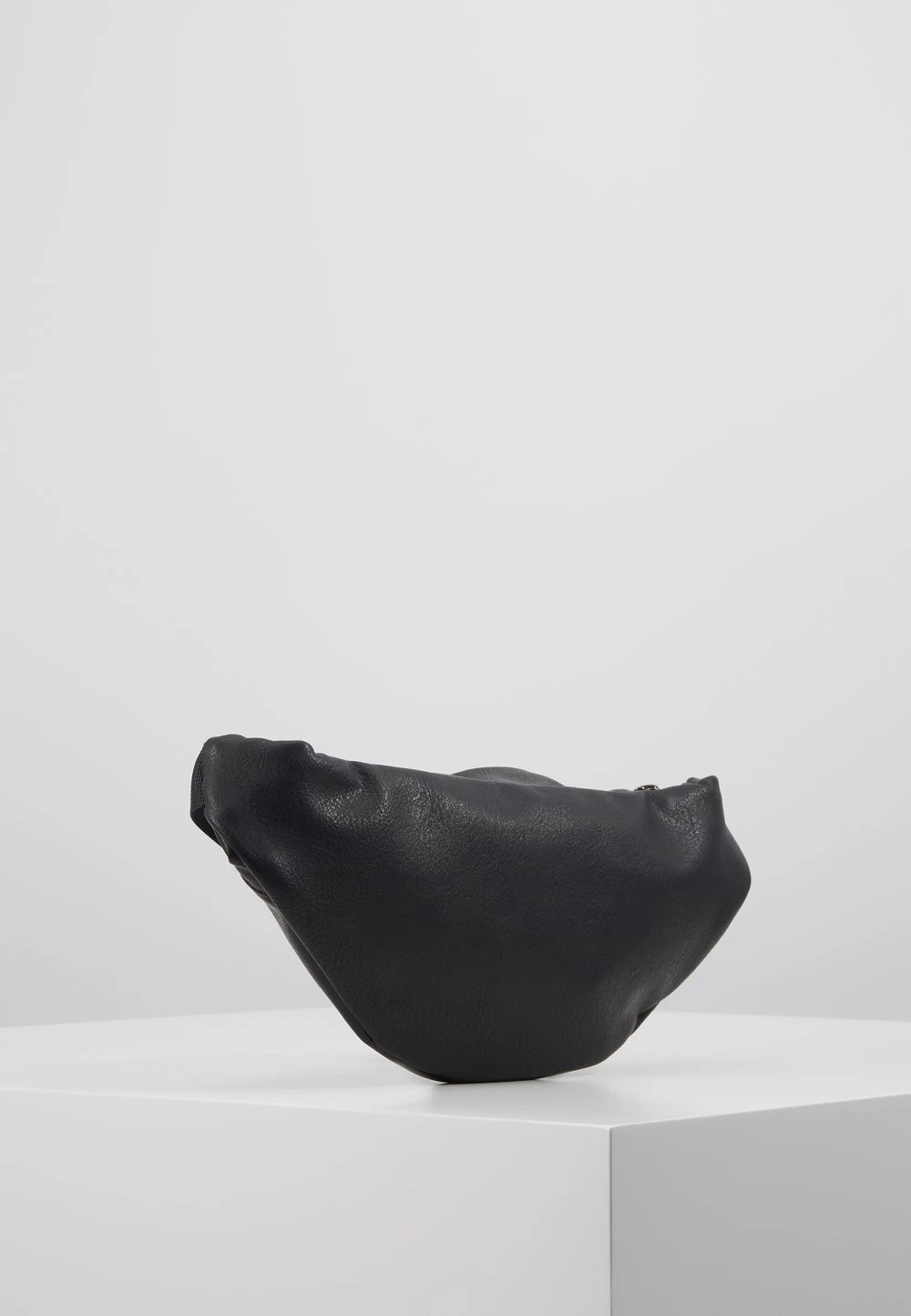 Prix Refroidis Pier One UNISEX – Sac Banane Sacs Fermeture éclair 4 Prix Refroidis Pier One UNISEX – Sac Banane Sacs Fermeture éclair – Image 4