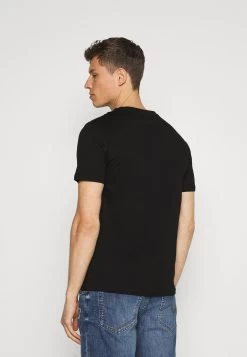 Pier One Prix Légers T-shirt Imprimé T-shirts Col Rond Homme 11 Pier One Prix Légers T-shirt Imprimé T-shirts Col Rond Homme -Pier One f8b0cfca7fbe4824bb2a704711a1bbcf