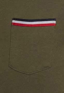 Prix Raisonnable Pier One T-shirt Basique T-shirts Col Rond Homme -Pier One f97f1ed979df440ebe0e4a125ca4d0c7