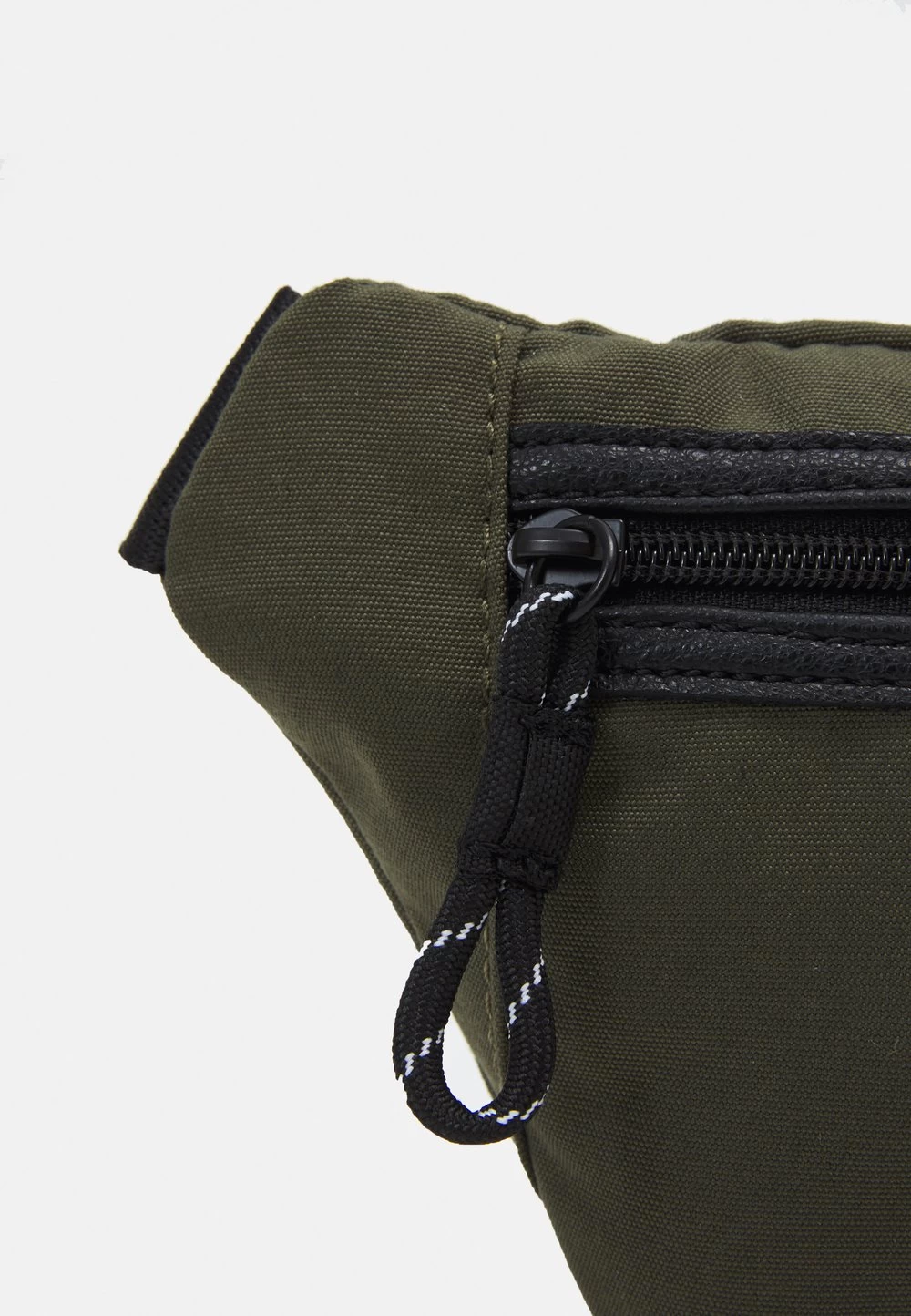 Pier One Rabais UNISEX – Sac Banane Sacs Et Accessoires Fermeture éclair 4 Pier One Rabais UNISEX – Sac Banane Sacs Et Accessoires Fermeture éclair – Image 4