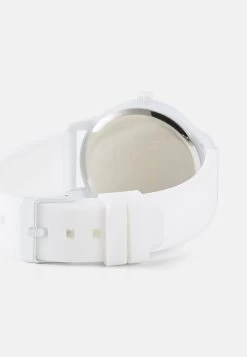 Pier One PRIDE UNISEX – Montre Remise En Ligne Montres Et Bijoux Boucle Ardillon 6 Pier One PRIDE UNISEX – Montre Remise En Ligne Montres Et Bijoux Boucle Ardillon -Pier One fd3c4b857cb743d1bbf1420b0a0f85ef